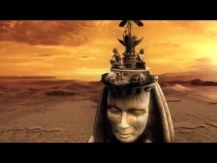 image of a statue head